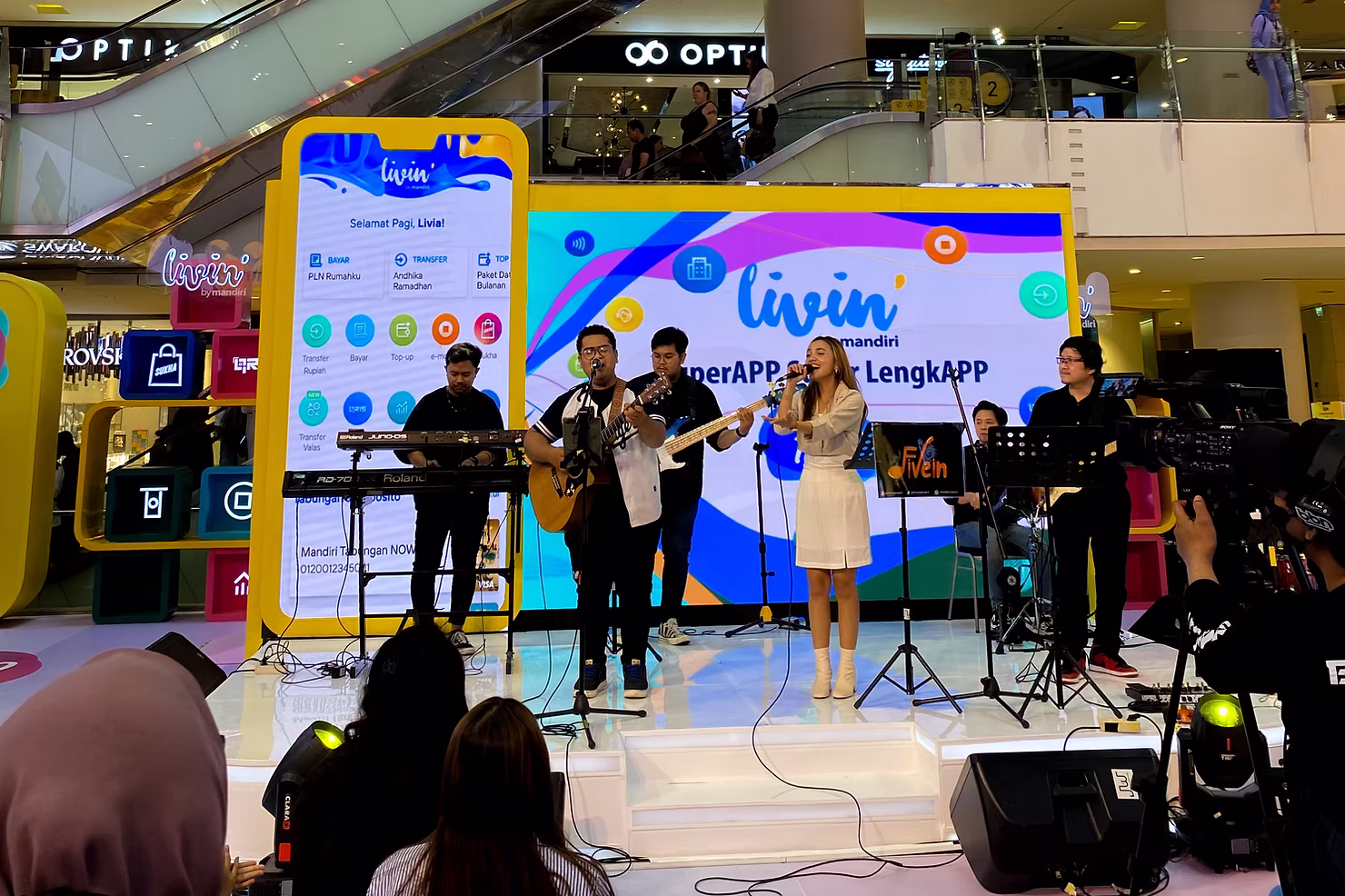 Launching Produk